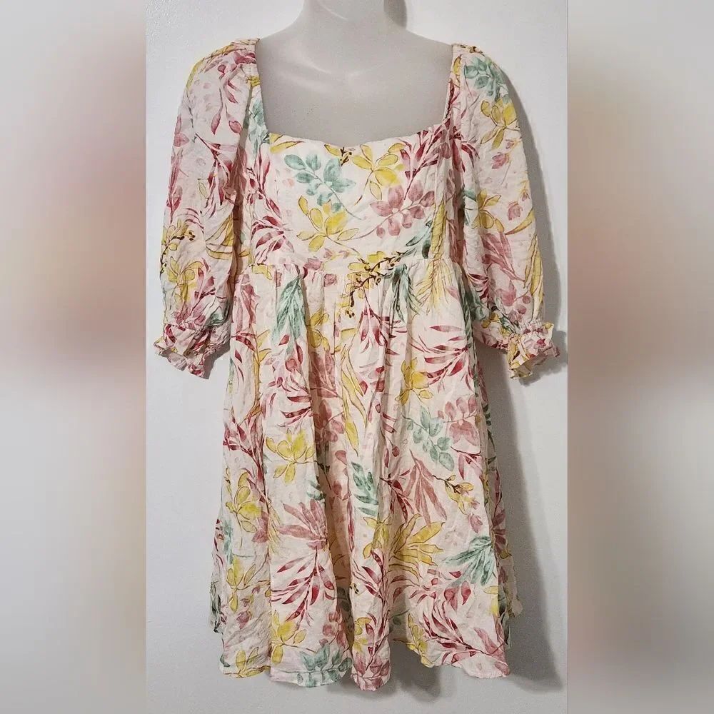 By Togther - Babydoll Dress - Cream Floral size M